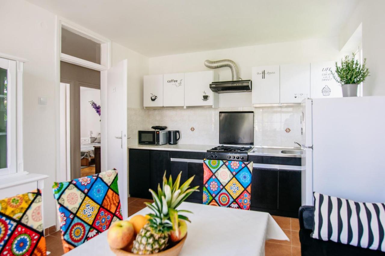 Sunnynest Apartment - 3Br Apt With Free Parking & Wi-Fi, Close To Lapad Bay Beach Дубровник Екстериор снимка